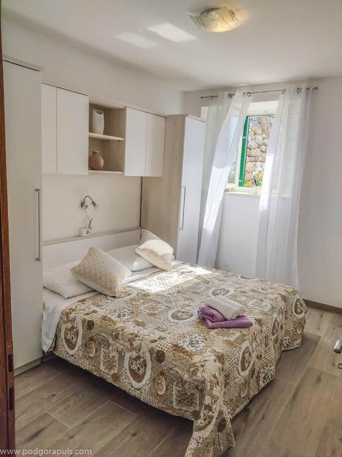 Apartman Krzenic With Sea View 포드고라 외부 사진